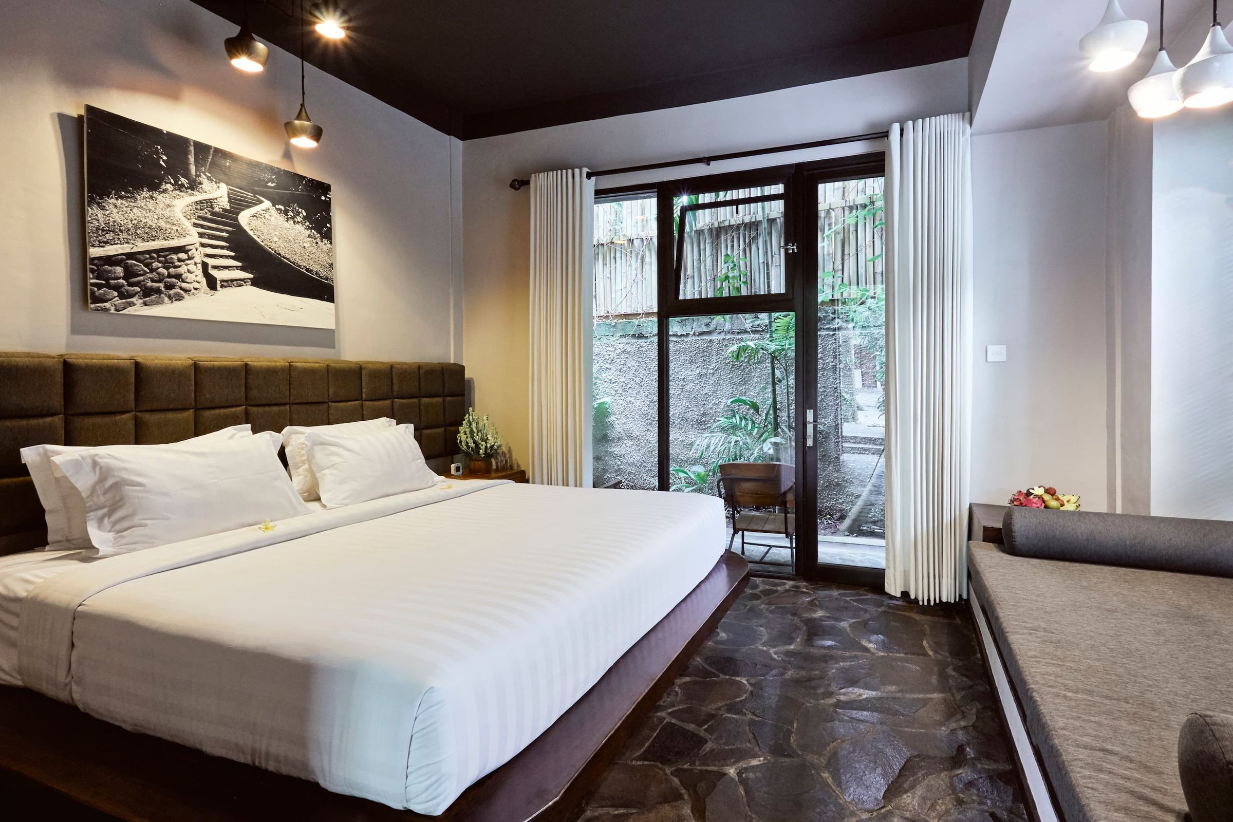 Standard Room + 24/7 Coworking Access